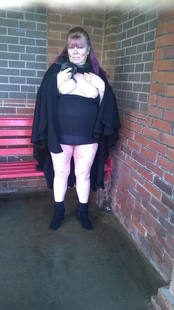 25P Nita, Birmingham Slagwife