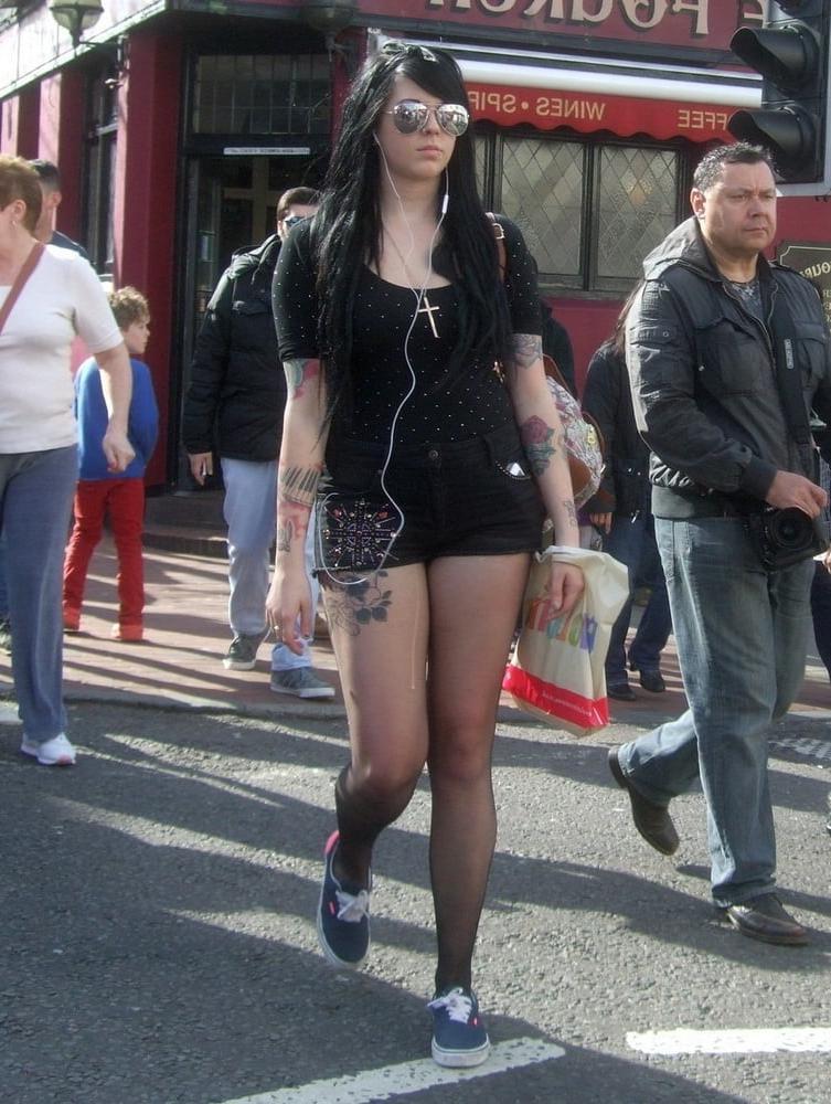 25P street nylons 4