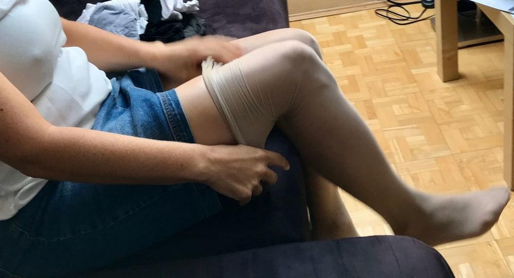 25P If You Wear Pantyhose, I Will Cum vol. 15