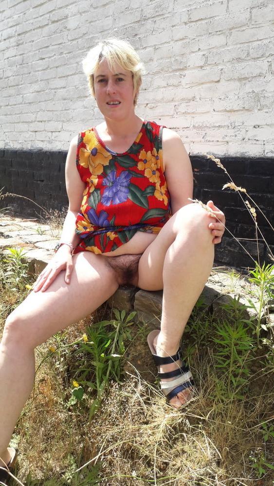 16P pantyless on street