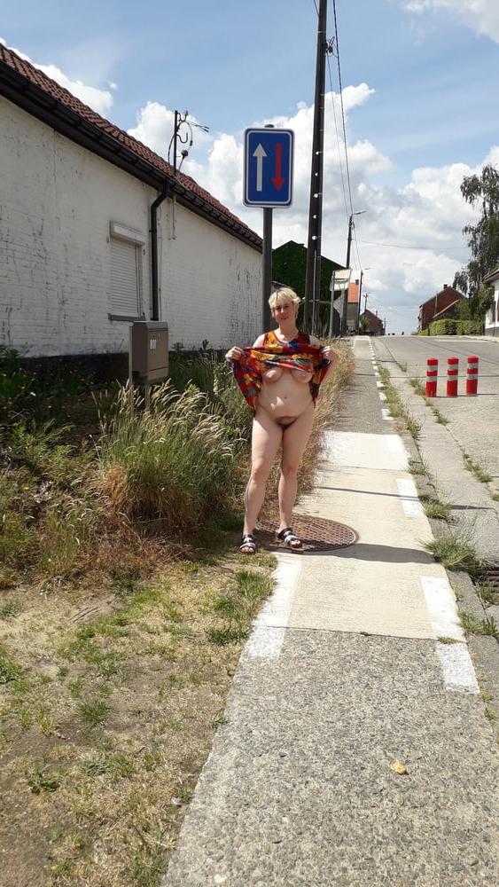 16P pantyless on street
