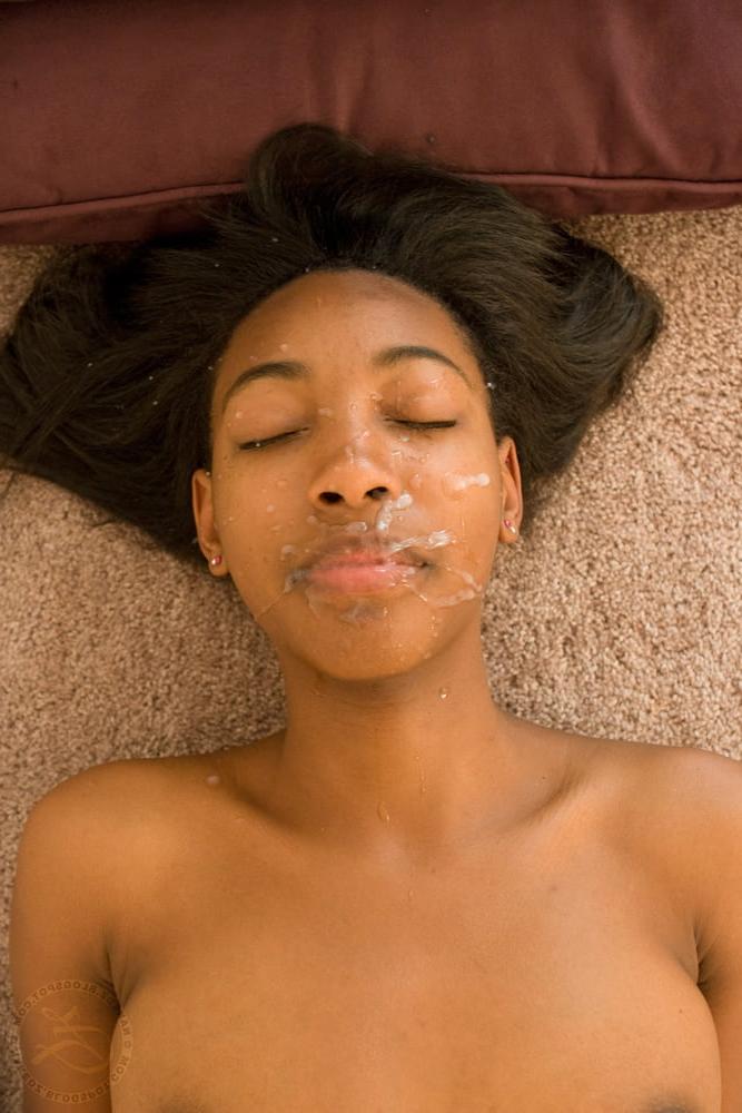 18P EBONY GIRL CUM FACE
