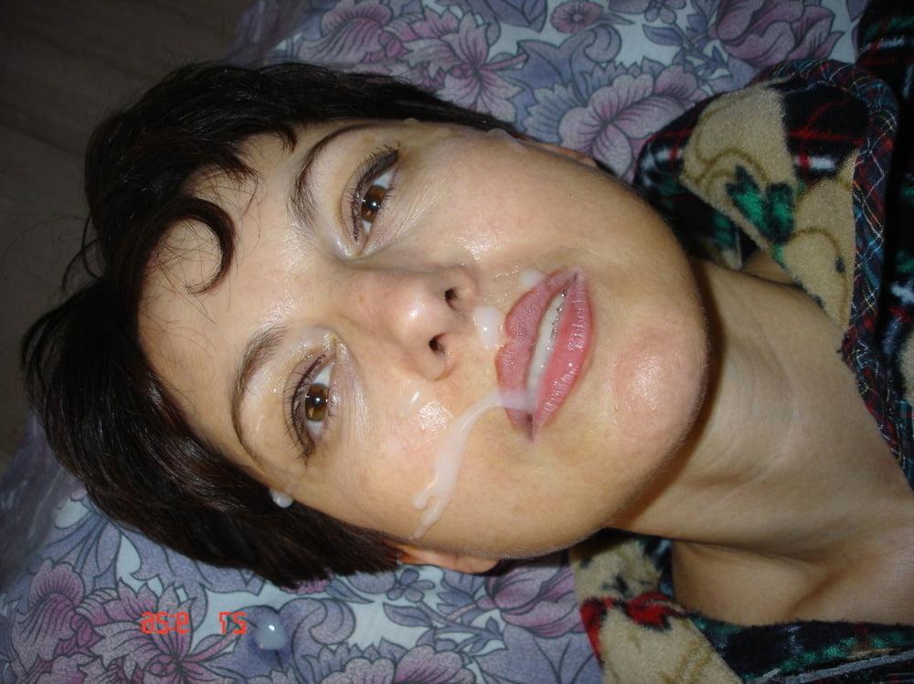 25P Moms Who Love Cum