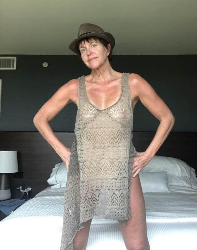 25P Mature Wives 151