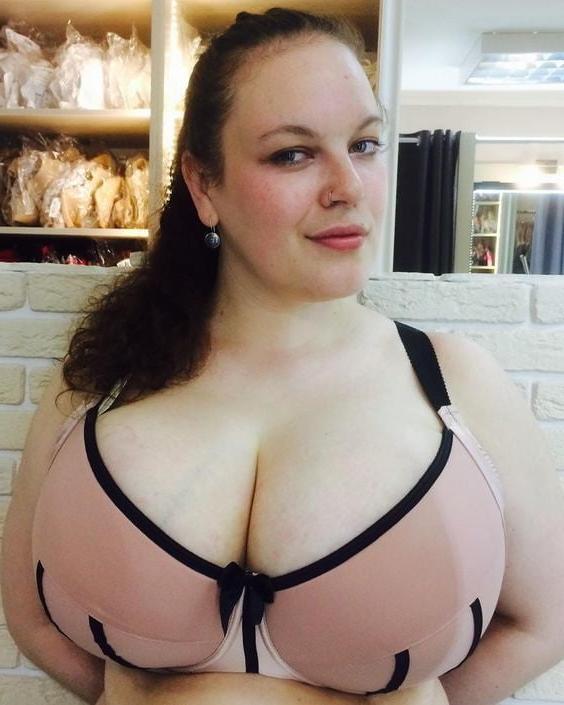 25P Girls That Make Me Cum 95