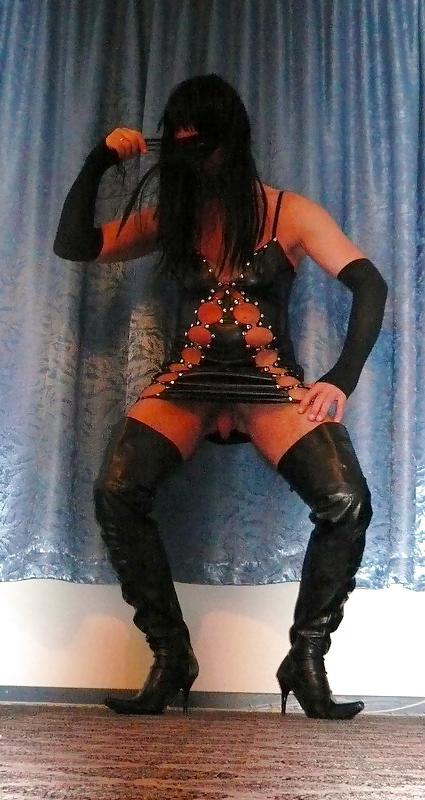 17P Crossdresser TV DWT