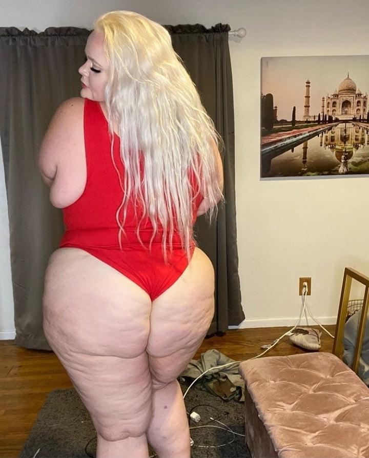 25P Big Girls..... Big Boobs 111