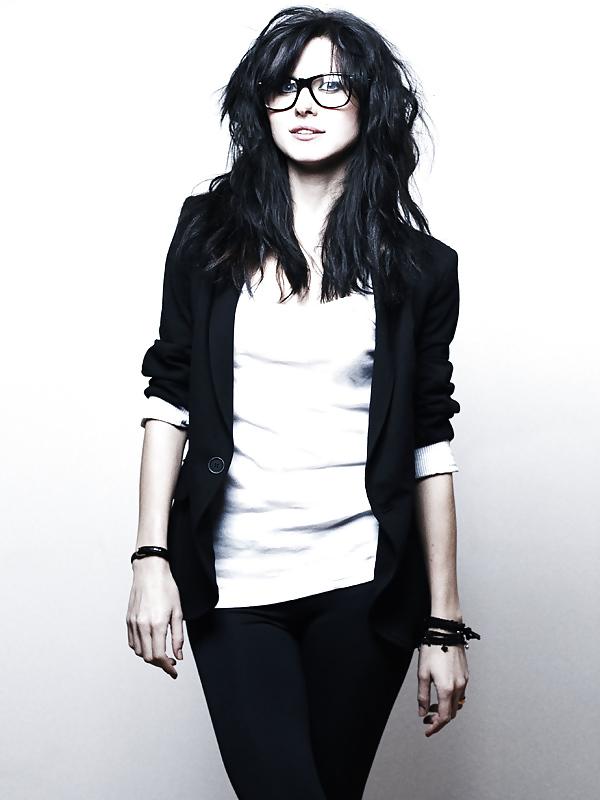 25P Emo and Hipster Girls