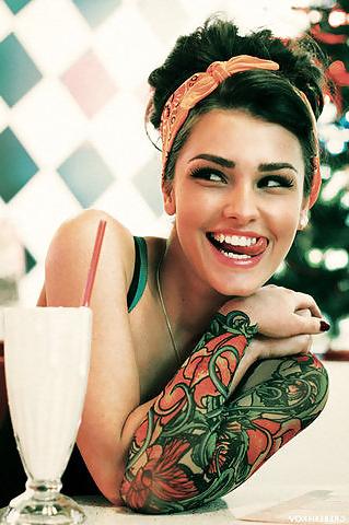 25P Emo and Hipster Girls