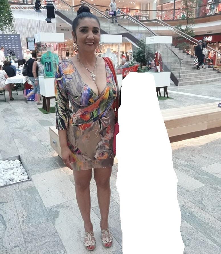 25P ROU ROMANIAN GYPSY MILFS 69 THE HOTTEST GYPSY MOM EVER