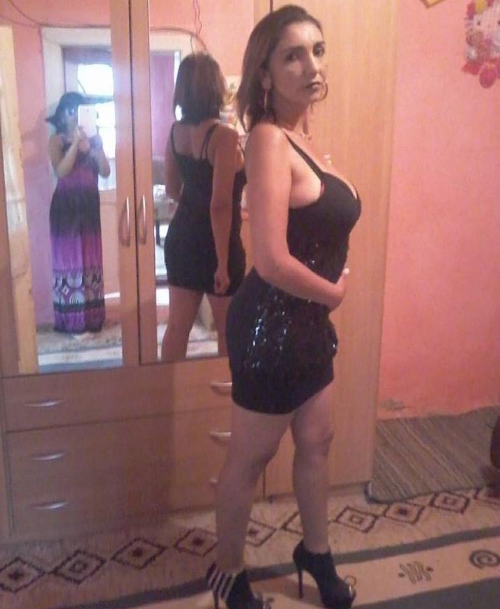 25P ROU ROMANIAN GYPSY MILFS 69 THE HOTTEST GYPSY MOM EVER