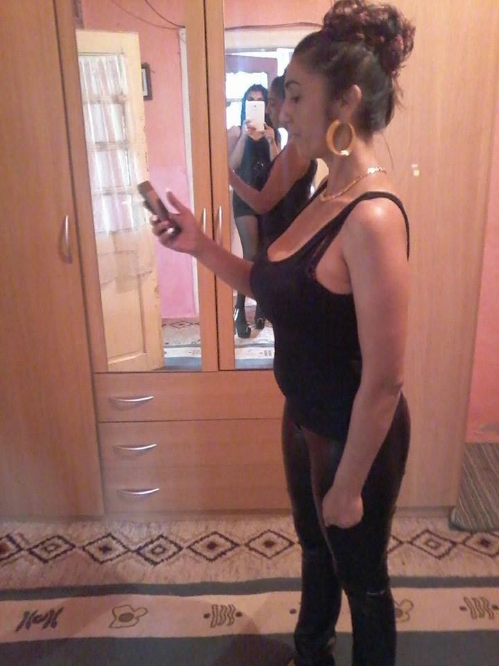 25P ROU ROMANIAN GYPSY MILFS 69 THE HOTTEST GYPSY MOM EVER