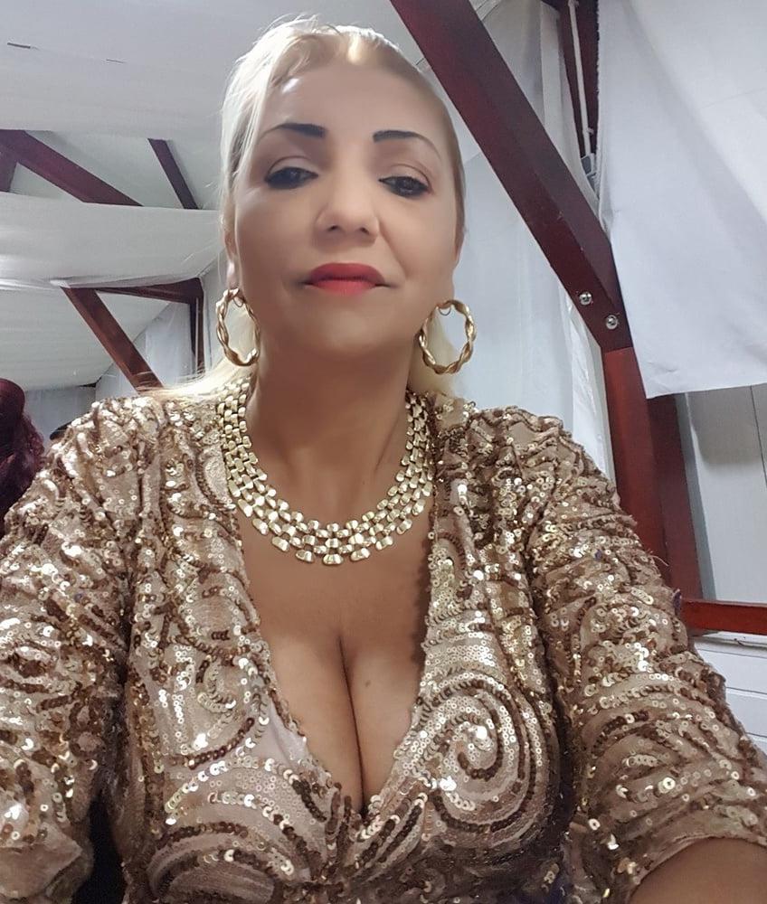 25P ROU ROMANIAN GYPSY MILFS 69 THE HOTTEST GYPSY MOM EVER