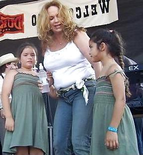 25P Catherine Bach aka Daisy Duke
