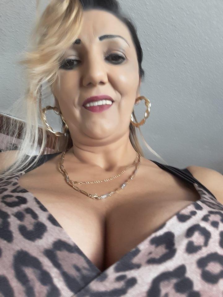 25P ROU ROMANIAN GYPSY MILFS 69 THE HOTTEST GYPSY MOM EVER 2