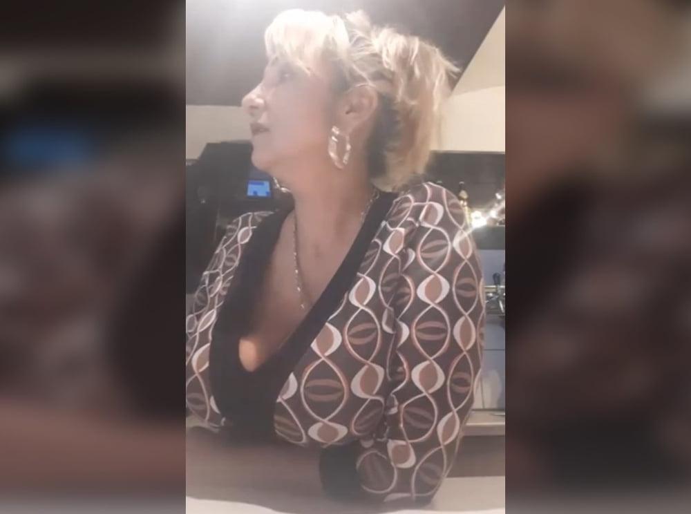 25P ROU ROMANIAN GYPSY MILFS 69 THE HOTTEST GYPSY MOM EVER 2
