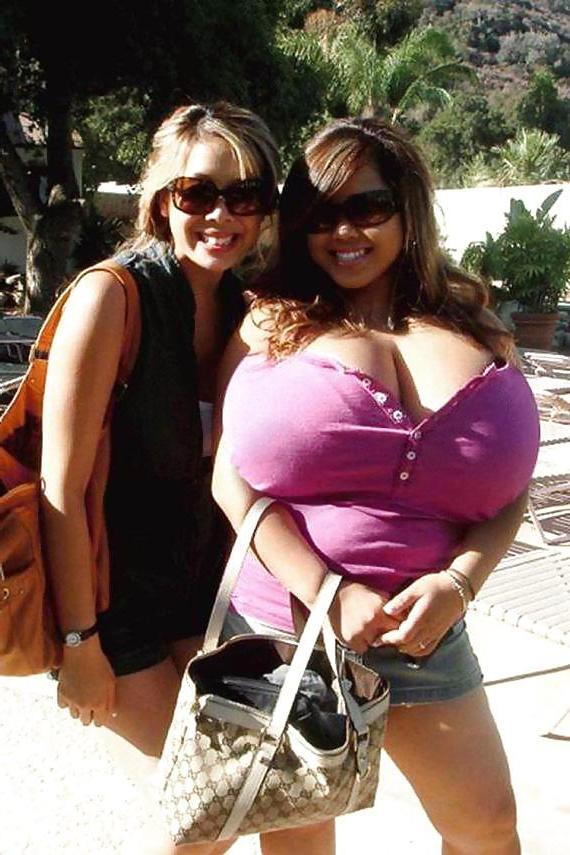 25P Big boobs #3