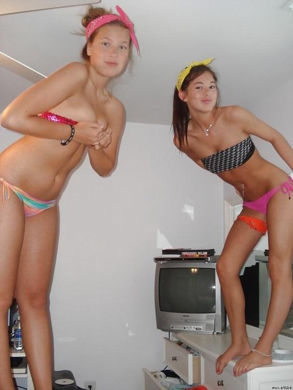 25P Girls That Make Me Cum 77