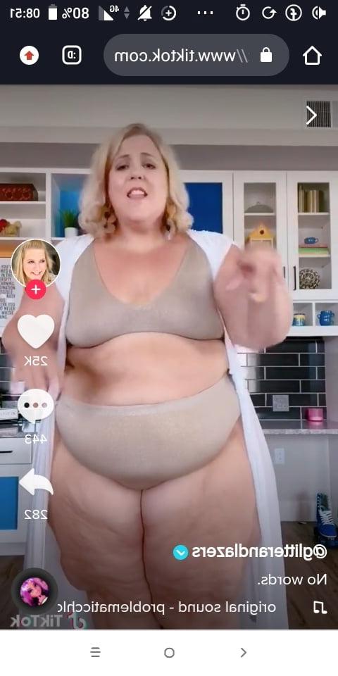 25P Hoodyman SSBBW 335 . Sdudla fatties .