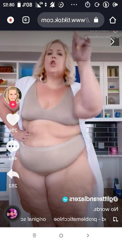 25P Hoodyman SSBBW 335 . Sdudla fatties .
