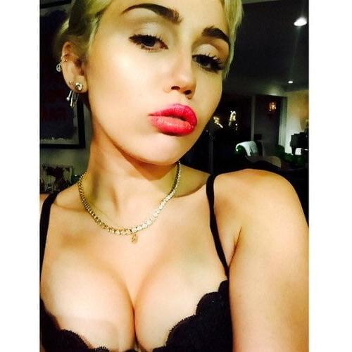 25P Girls That Make Me Cum 76