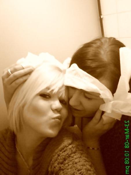 14P Teens on Toilets 6