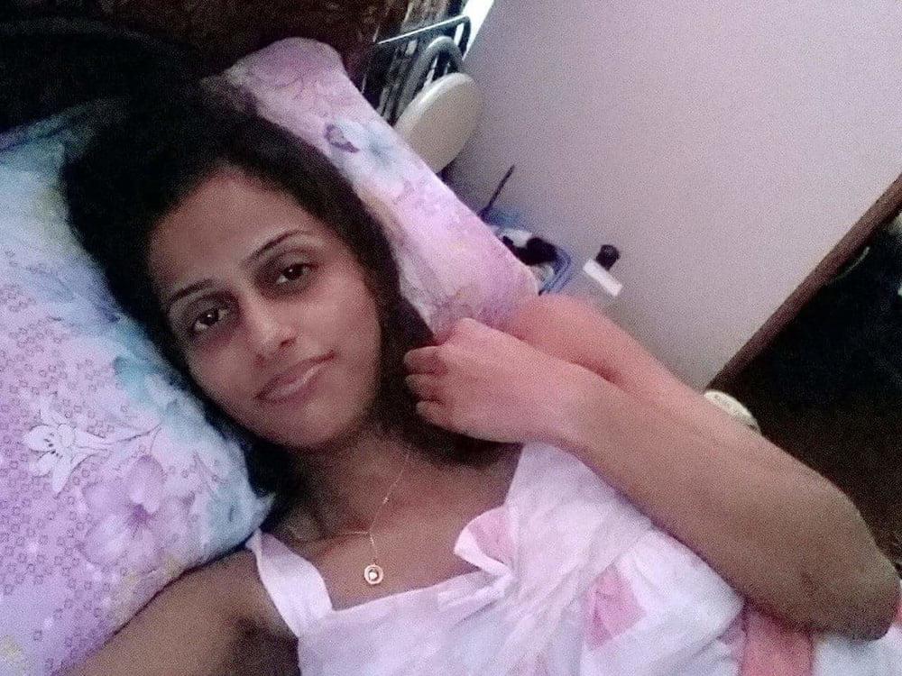 13P Sri Lanka Hot Girl 4