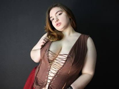 12P big booty