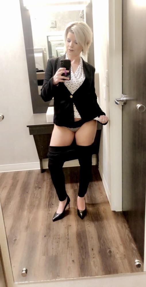 21P Soccer mommy slut of 3