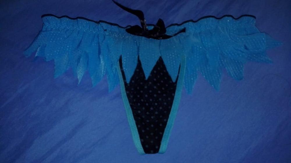 25P Collection of mature women's thongs