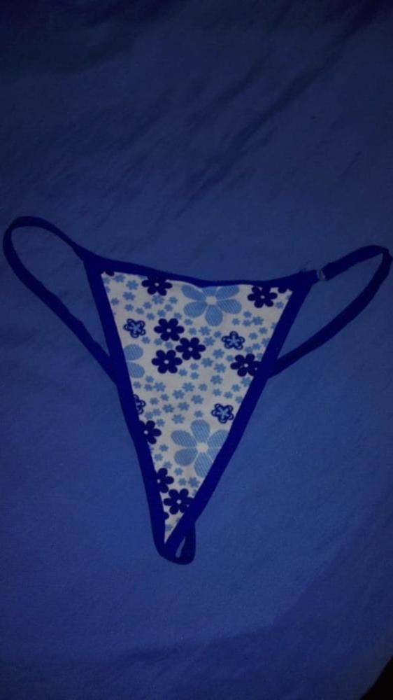 25P Collection of mature women's thongs