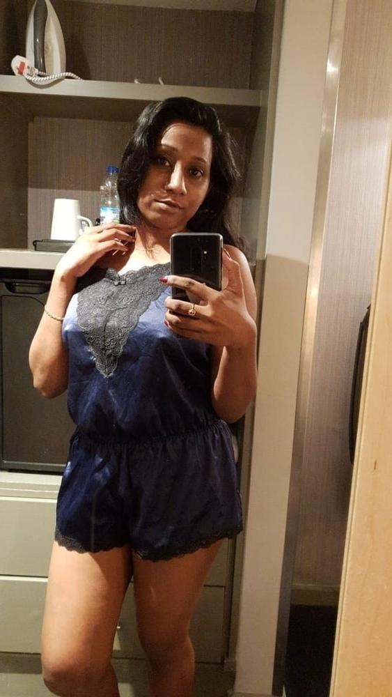 13P Air hostess