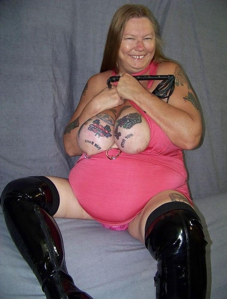 25P Mature Wives 141