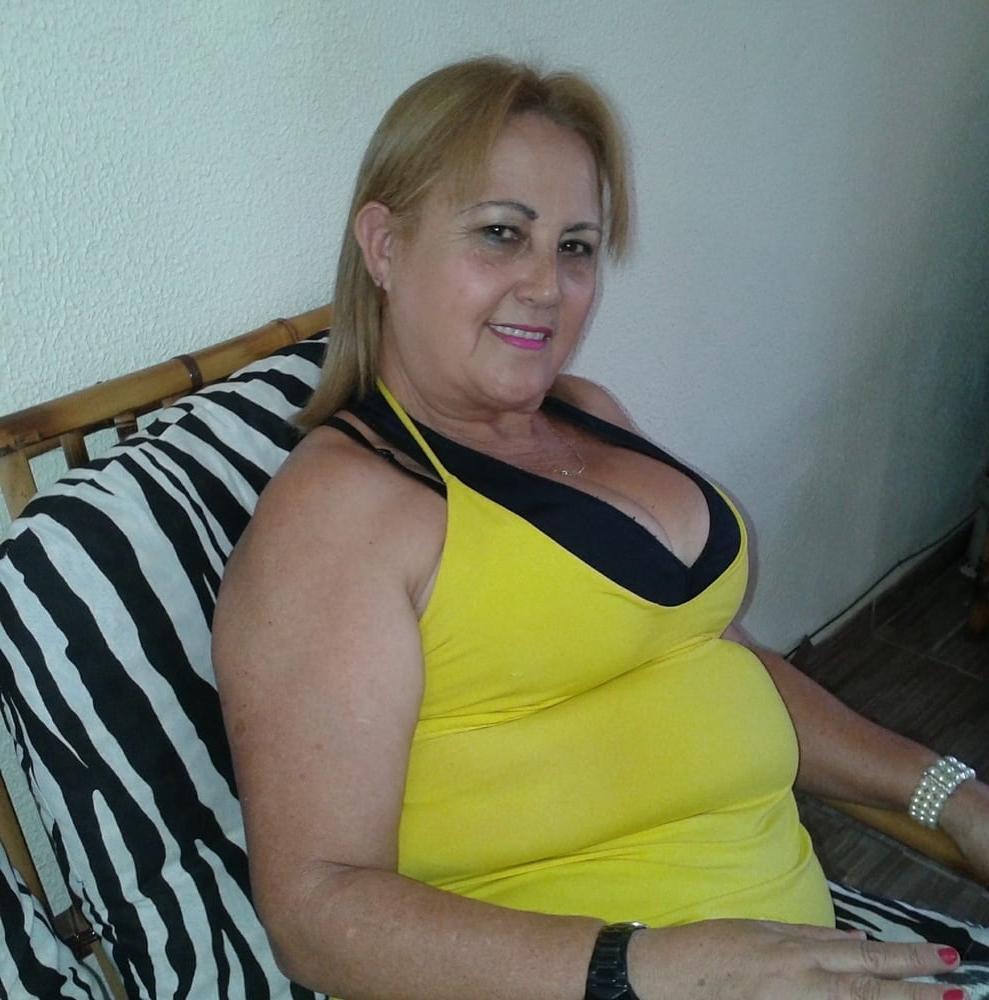 20P Clothed Mature - Big Boobs 17