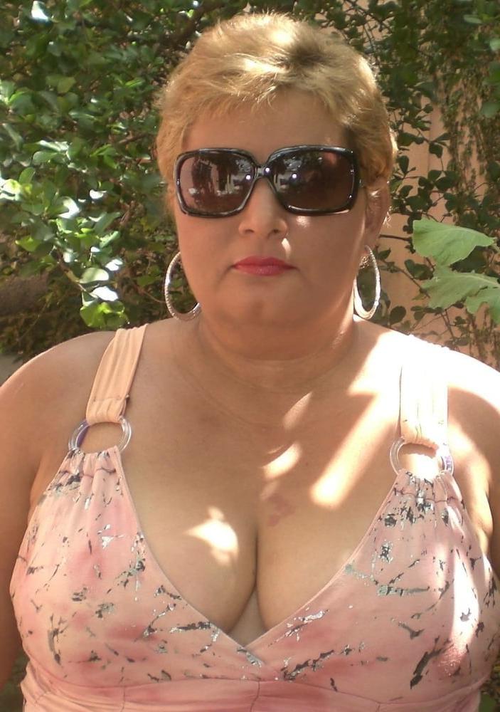 20P Clothed Mature - Big Boobs 17