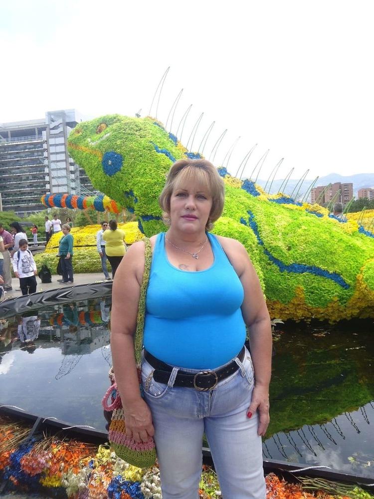 20P Clothed Mature - Big Boobs 17
