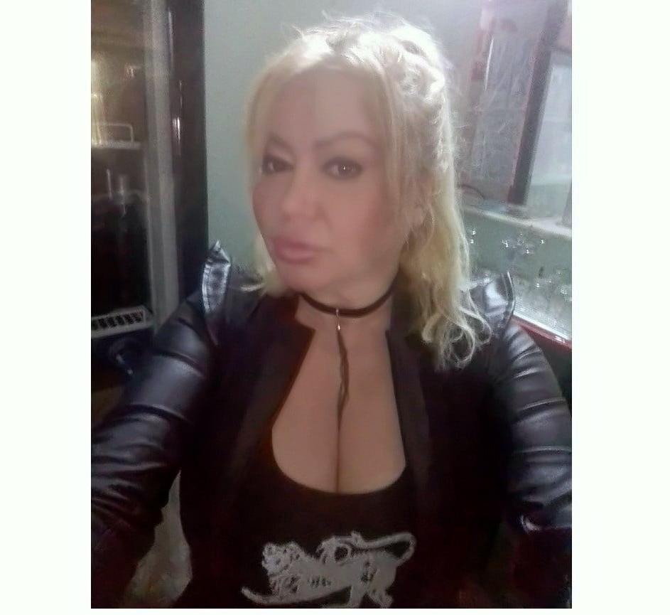 25P ROU ROMANIAN MILFS 67 SLUT MOM IS A ESCORT IN THE US