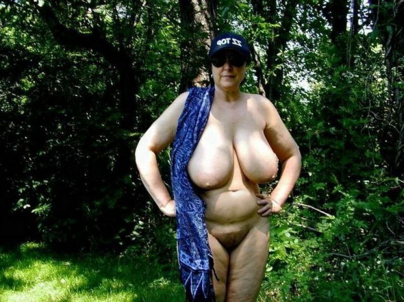 25P Big Boobs Mature 32