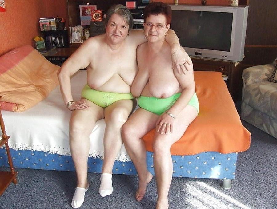 25P Big Boobs Mature 32