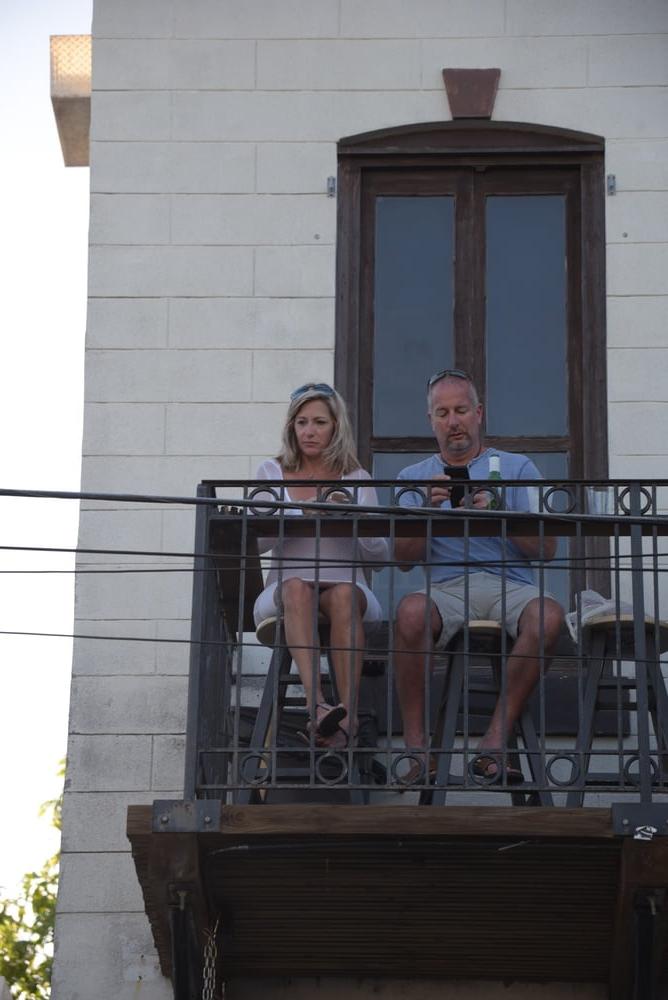 25P Balcony 2018