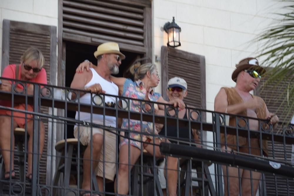 25P Balcony 2018
