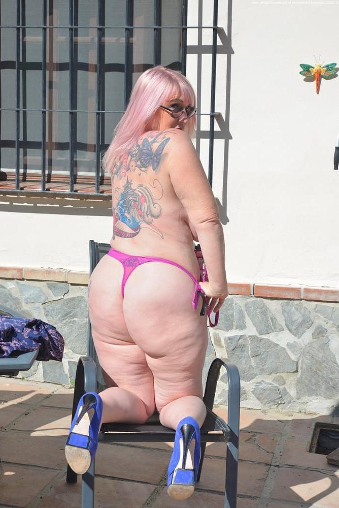 25P Amateur women 5