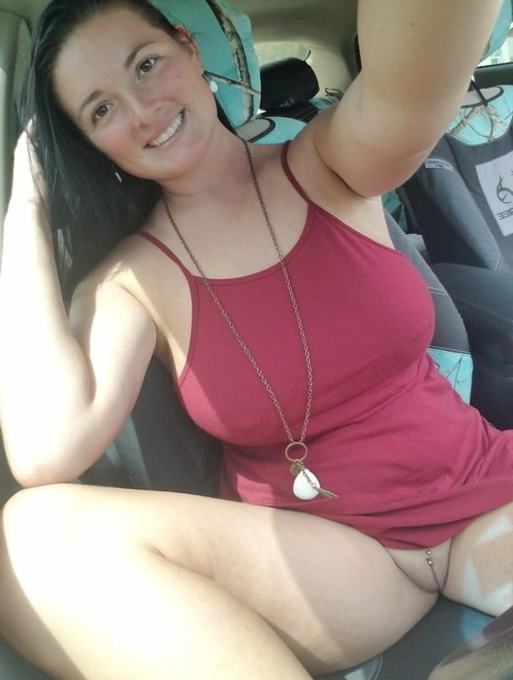 25P Cameltoes and Plump pussies 8