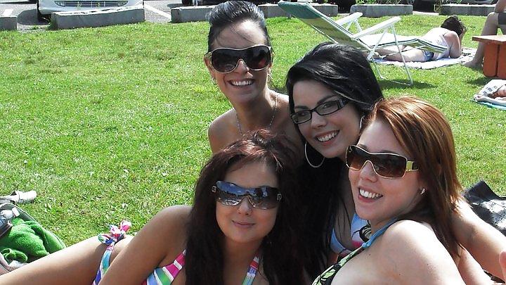 9P Sexy babes