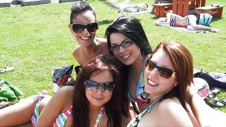 9P Sexy babes
