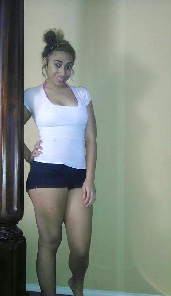 18P Thick women - thighs, legs, and booty