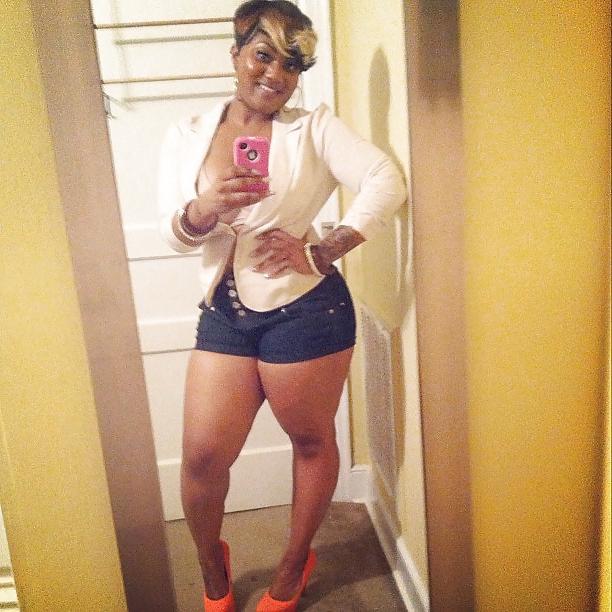 18P Thick women - thighs, legs, and booty