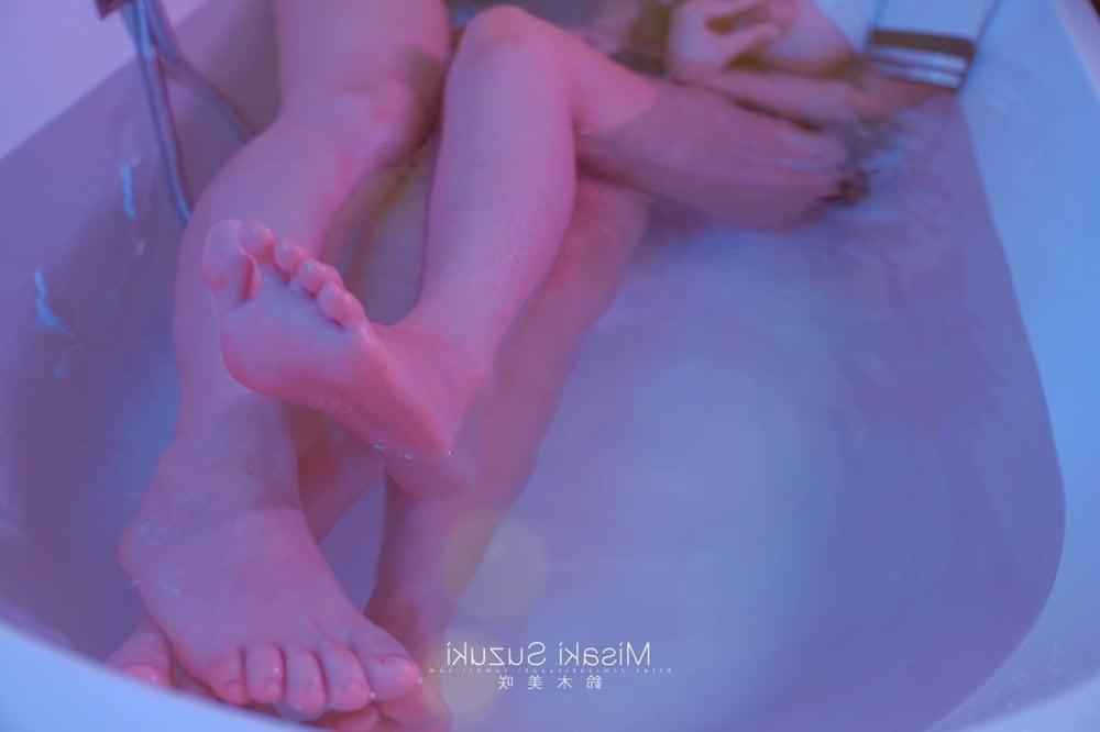25P Sweet Asian Ready to Cum 2