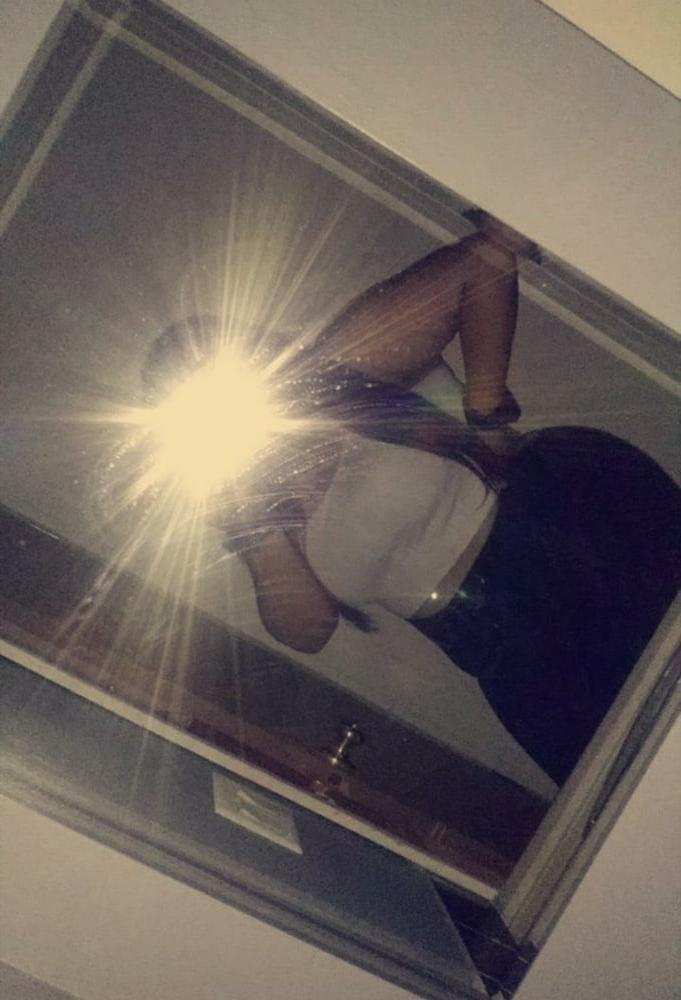 19P Thick big booty latina 15 comments for her instagram