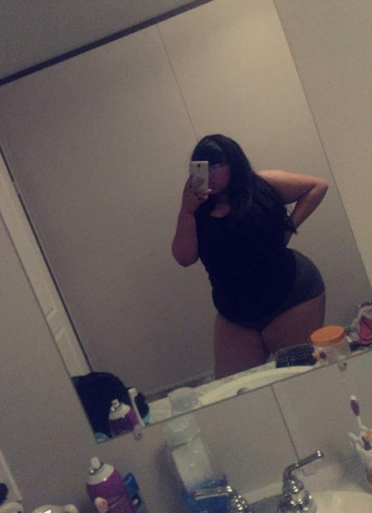 19P Thick big booty latina 15 comments for her instagram
